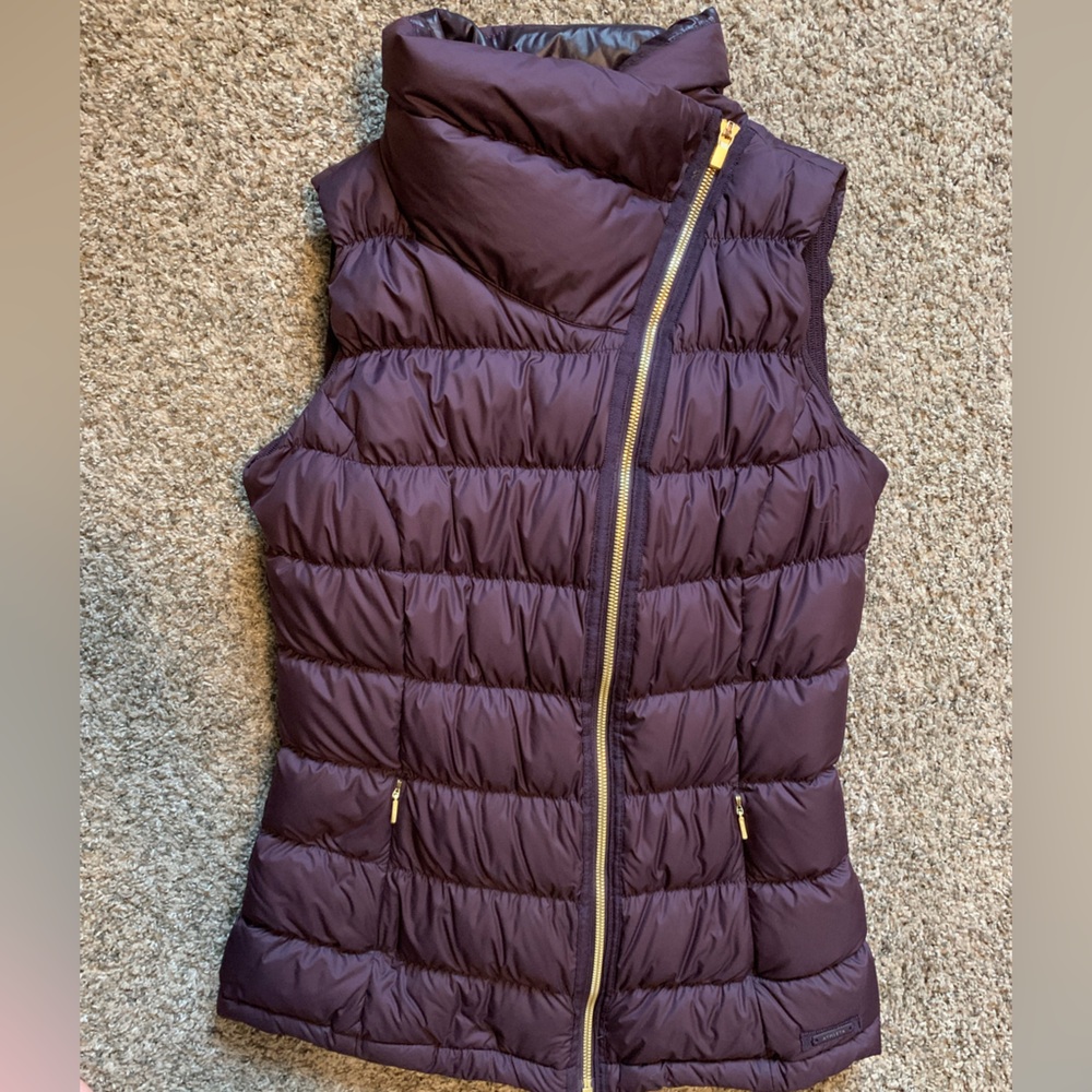 Athleta vest